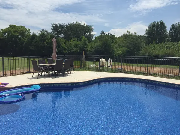 Ornamental Aluminum Fence — Clean Cut Fence & Gate