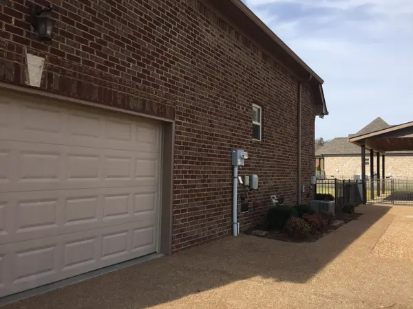Ornamental Aluminum Fence — Clean Cut Fence & Gate