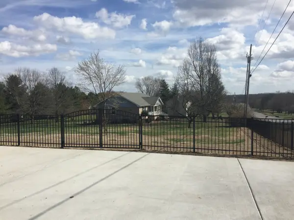 Ornamental Aluminum Fence — Clean Cut Fence & Gate