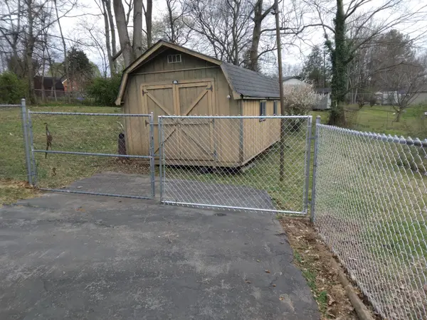 Chain Link Fence — Clean Cut Fence & Gate