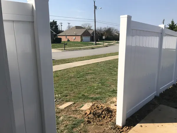 Vinyl Fence — Clean Cut Fence & Gate