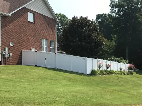Vinyl Fence — Clean Cut Fence & Gate