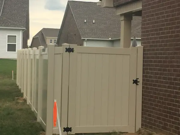 Vinyl Fence — Clean Cut Fence & Gate