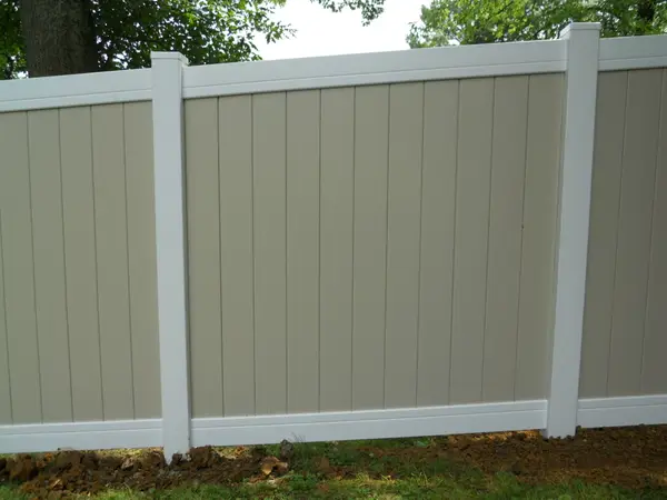 Vinyl Fence — Clean Cut Fence & Gate
