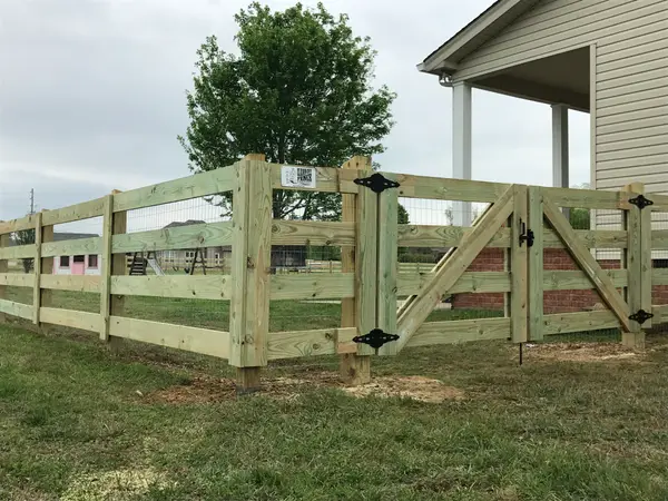Wood Privacy Fence — Clean Cut Fence & Gate